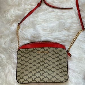 Michael Kors Crossbody Bag❤️🤎
